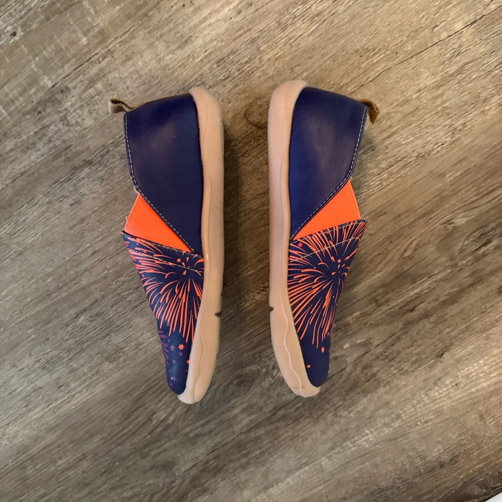 UIN SHOES SLIP ON FIREWORKS BOHO ARTISAN ARTSY COMFORT HARDLY WORN! - Picture 4 of 7